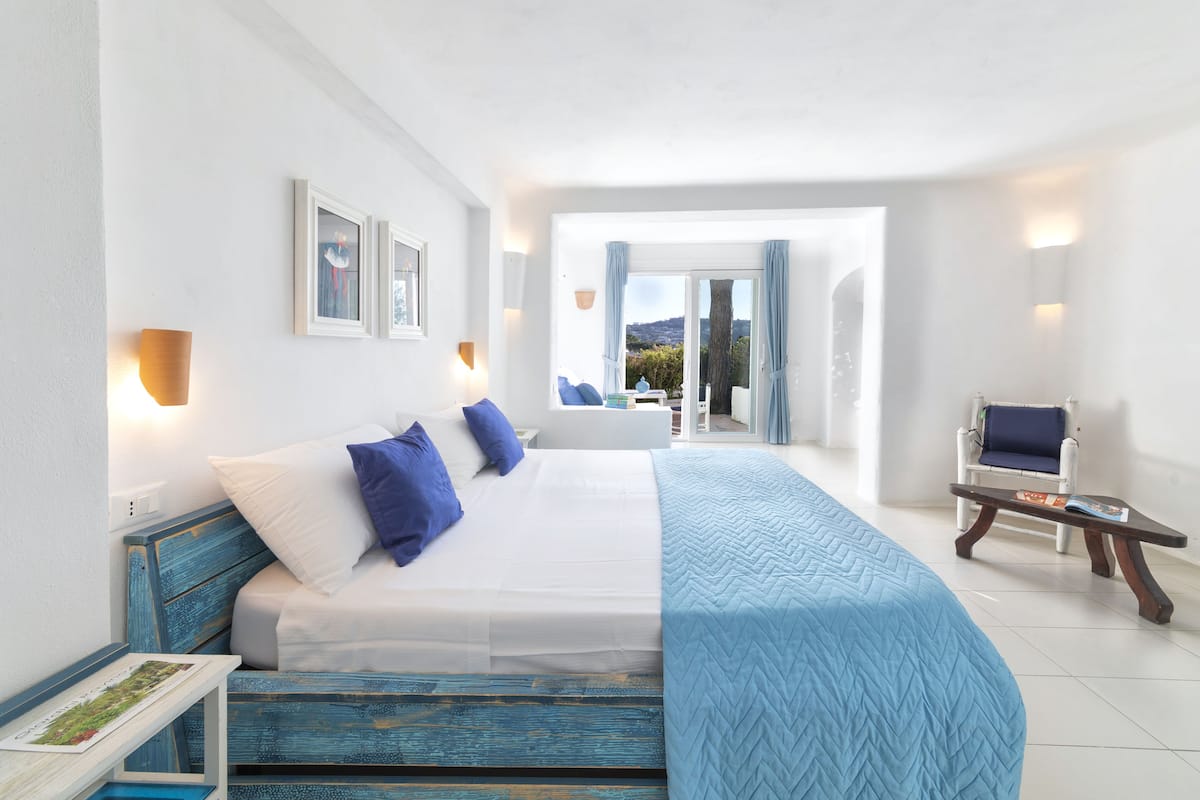 Superior kamer, 1 twee- of 2 eenpersoonsbedden, terras | Kamervoorziening