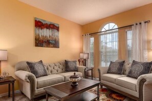 TV - Aviana Resort - 5bd/4.5ba - Rav5421 (Davenport)