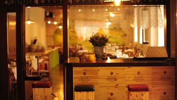 Check-in/check-out kiosk