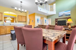 Dining - Davenport - Spacious 6bd/5.5ba Pool Home-#6av151 (Davenport)