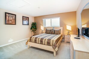 Casa (5 Bedrooms) | 5 habitaciones, decoración personalizada y muebles diferentes 