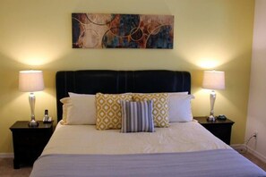 House (4 Bedrooms) | 4 bedrooms, individually decorated, individually furnished, desk