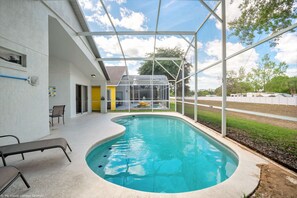 Alberca al aire libre