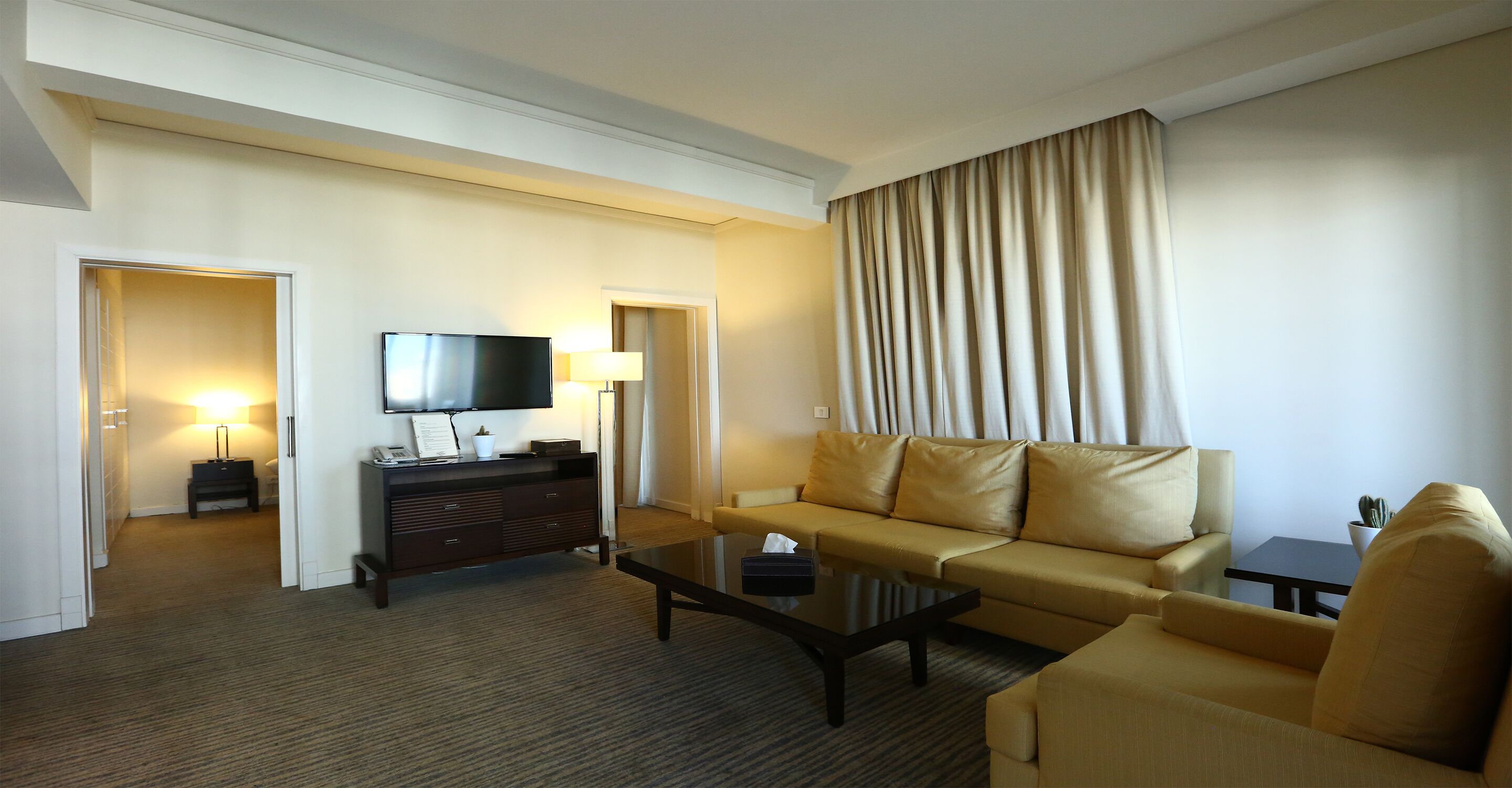 Photo - The Parisian Hotel