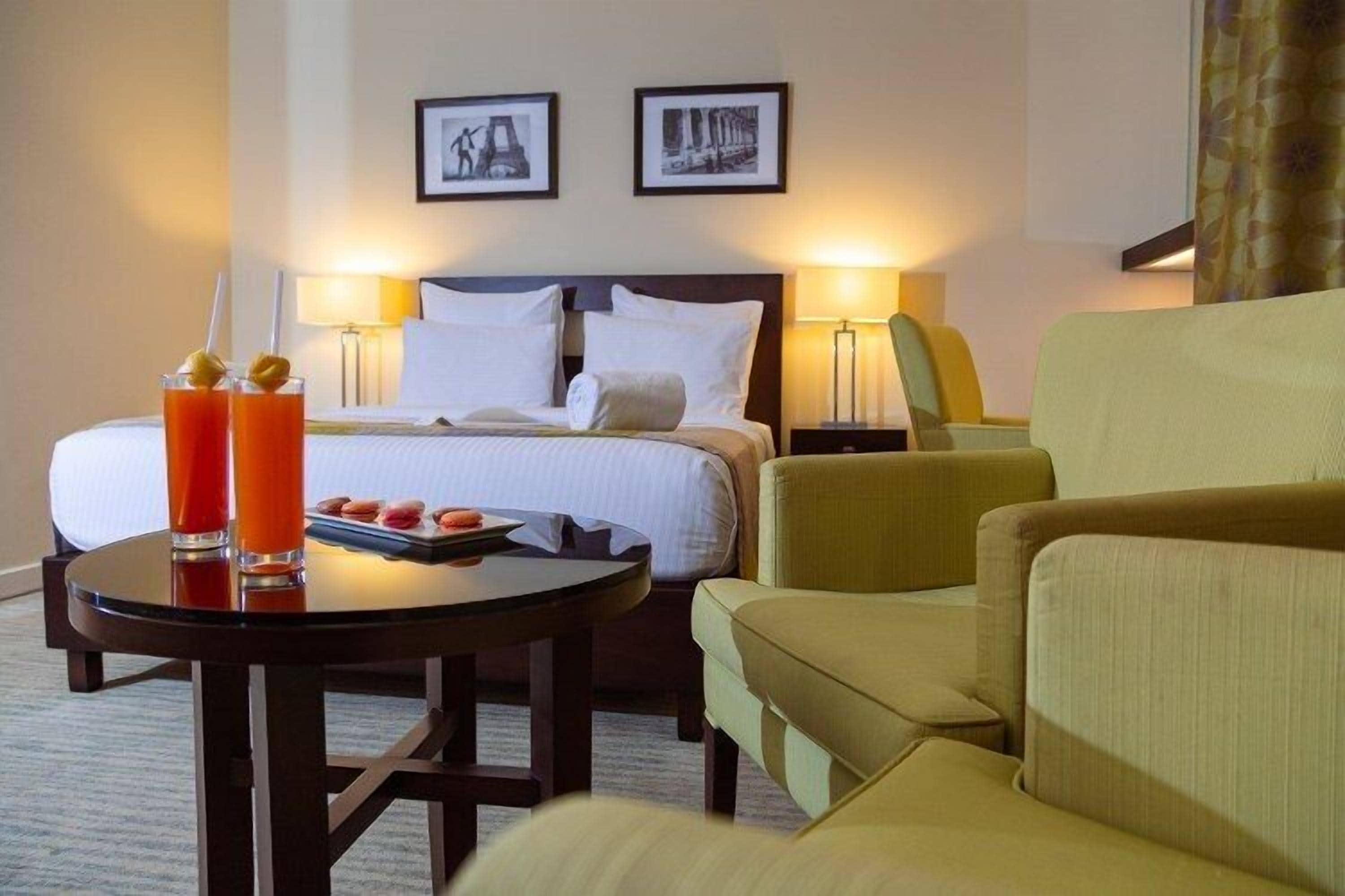 Photo - The Parisian Hotel