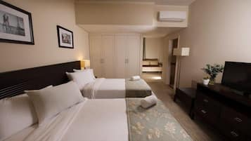 Minibar, két bảo mật tại phòng, bàn, phòng cách âm