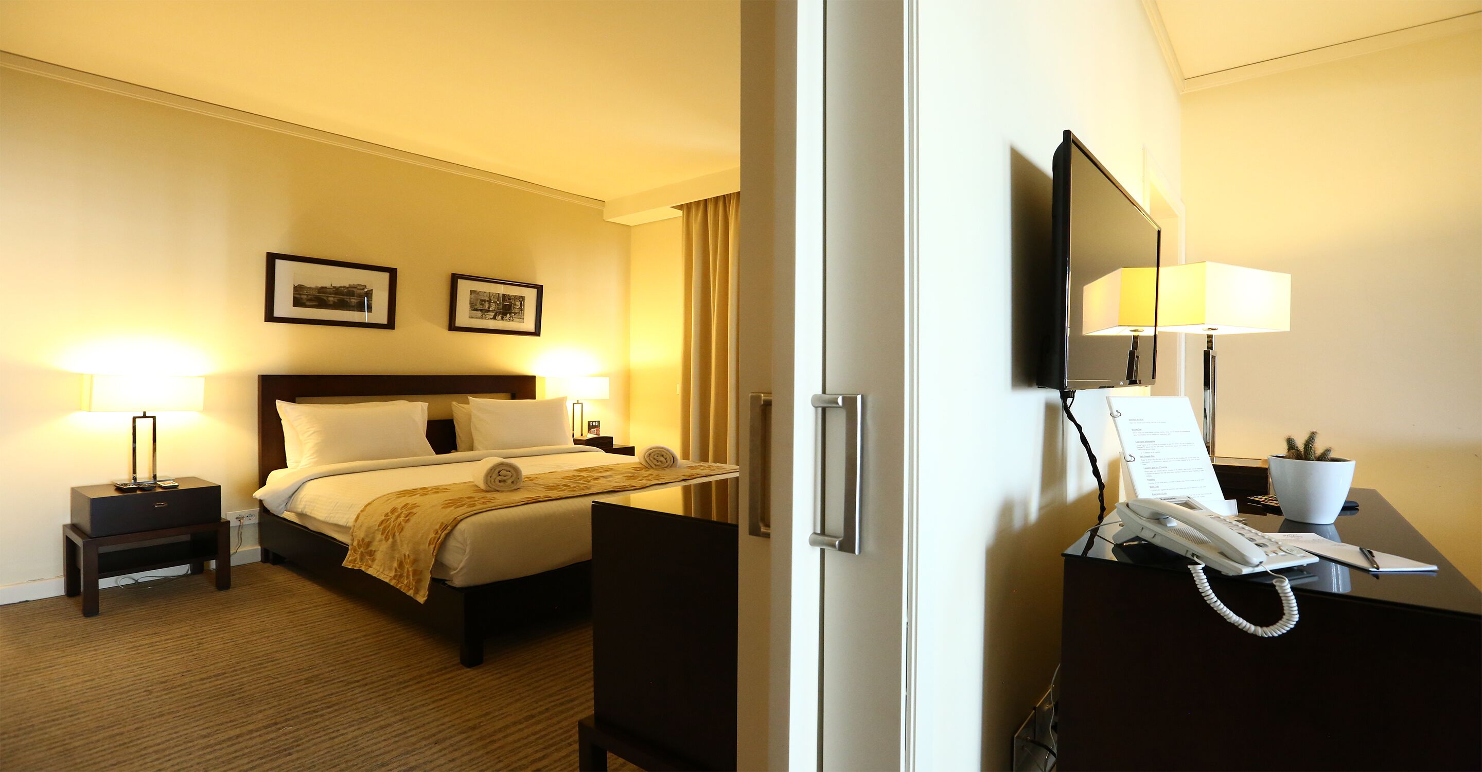 Photo - The Parisian Hotel