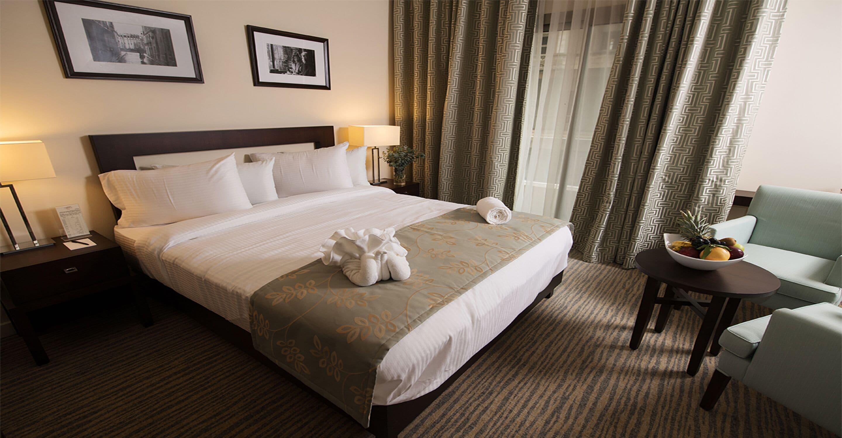 Photo - The Parisian Hotel