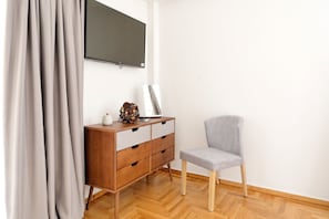 Luxury Apartment, City View