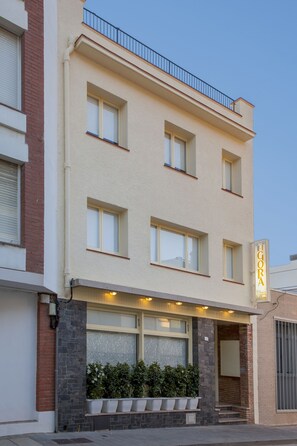 EntrĂ©e de lâhĂ©bergement