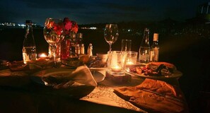 Couples dining - MCM Camping (Ulcinj)