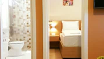 2 bedrooms, premium bedding, in-room safe, individually decorated