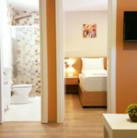 2 bedrooms, premium bedding, in-room safe, individually decorated