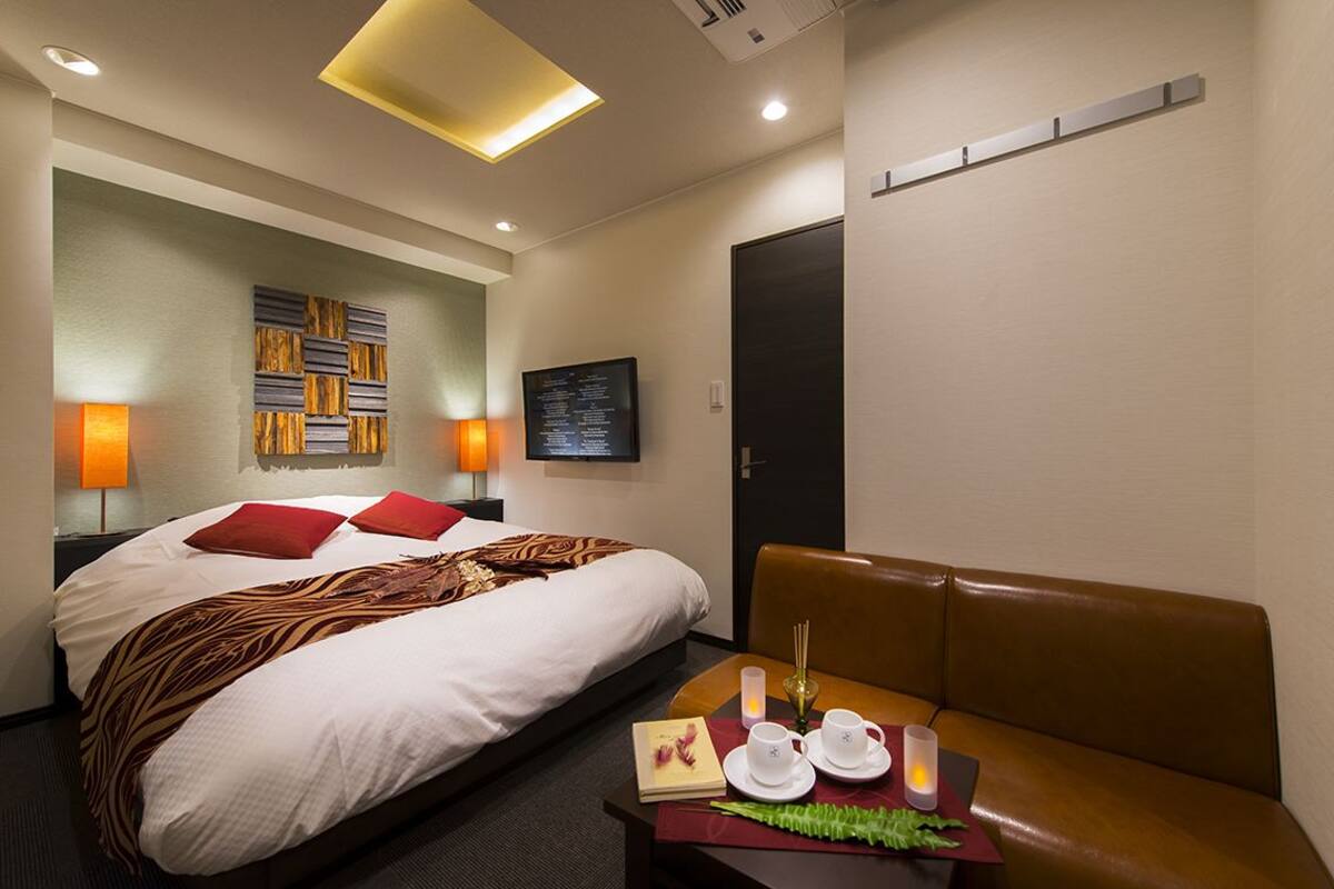 ผ้าม่านกันแสง, ห้องเก็บเสียง, เตารีด/โต๊ะรีดผ้า, Wi-Fi ฟรี