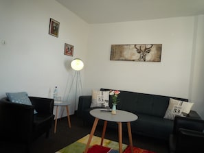 Suite, Non Smoking | Living area