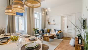 Eenvoudig appartement | Woonruimte | Smart-tv en Netflix