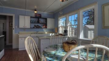 Cabin, 2 Bedrooms | Interior