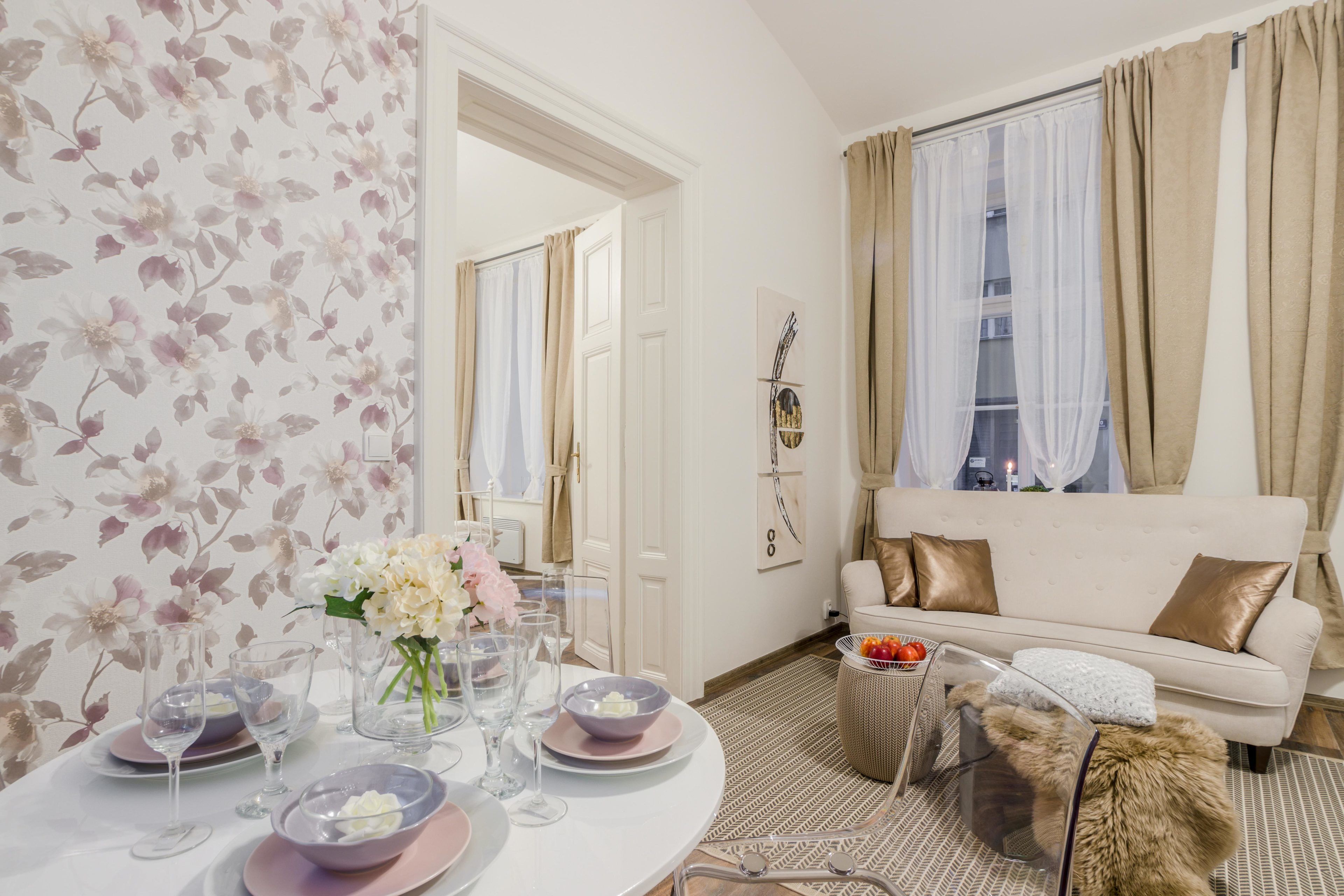 標準公寓 | 客廳 | 智慧型電視