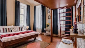 1 habitación, decoración personalizada y muebles diferentes