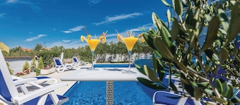 7 bedroom gorgeous home in Zadar