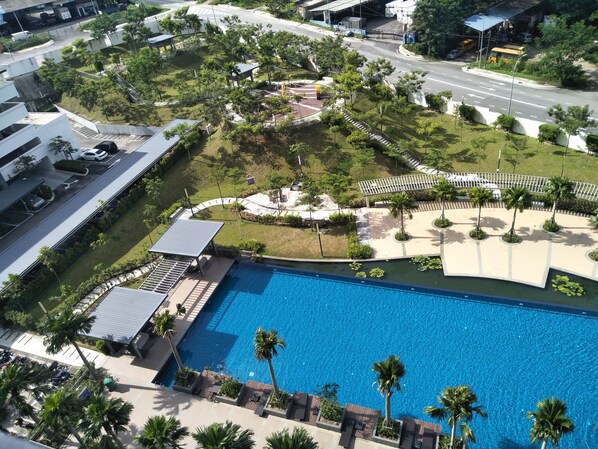 Outdoor pool, open 10:00 AM to 10:00 PM, pool umbrellas, sun loungers