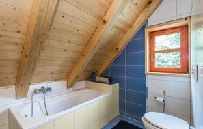 Bathtub