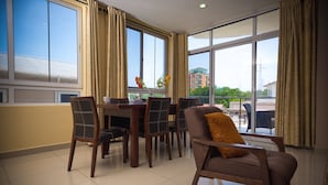Living room - Hallmark Apartments (Accra)