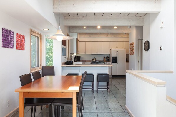 Condo, 2 Bedrooms | Private kitchen | Fridge, microwave, oven, stovetop