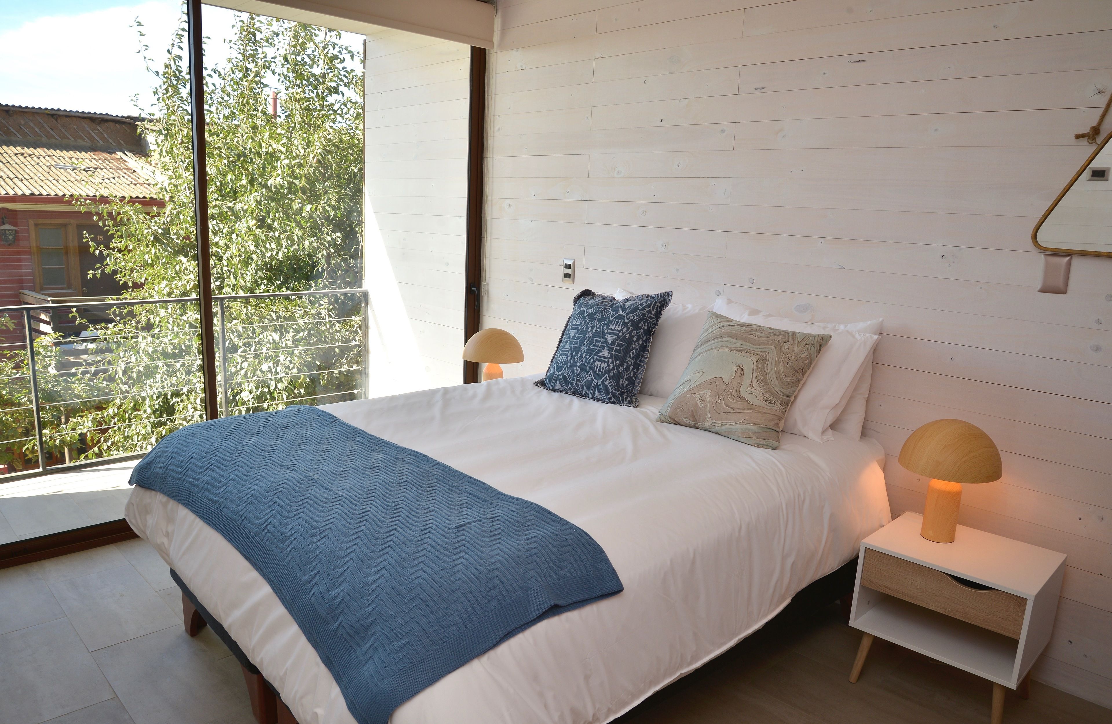 infiernillo | premium bedding, down duvets, pillow-top beds, free wifi