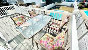 House, 4 Bedrooms | Outdoor dining