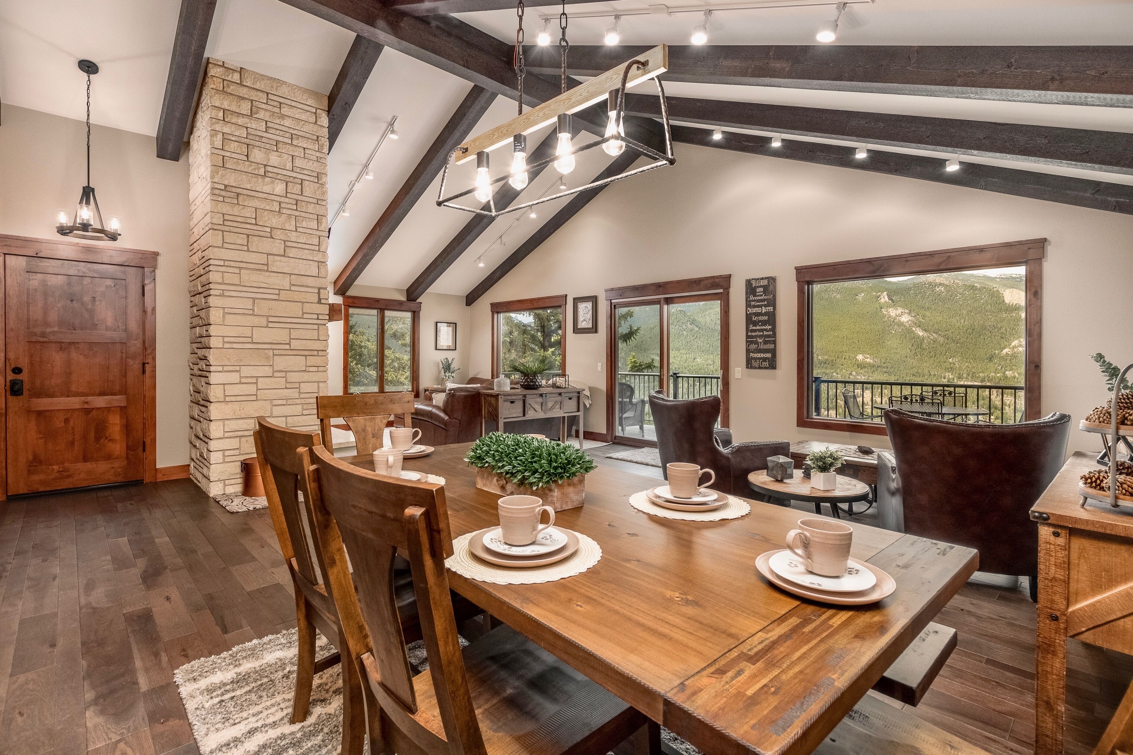 House, 2 Bedrooms | Private kitchen