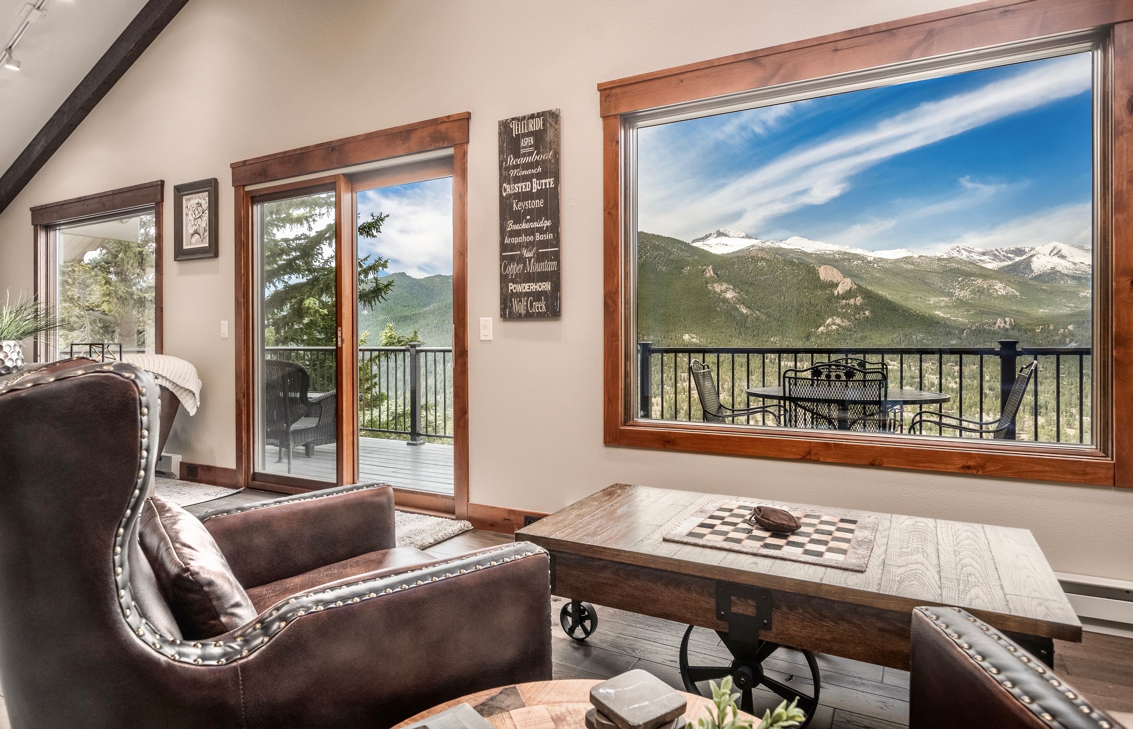 House, 2 Bedrooms | Living room