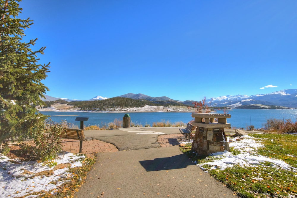 112 Marina Place 2 Bedroom Condo by RedAwning - Arapaho National Forest, CO