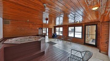 Kondominium, 3 kamar tidur | Bathtub spa indoor