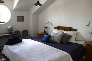Double Room, Shared Bathroom | Blackout drapes, iron/ironing board, free WiFi, bed sheets - Brännö Varv Bed & Breakfast (Branno)