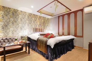 基础客房, 1 张大床, 吸烟房 | 羽绒被、特色装修、特色家居、隔音