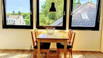 Apartamento, 2 quartos (#1 (incl. cleaning fee)) | Opções para refeição no quarto