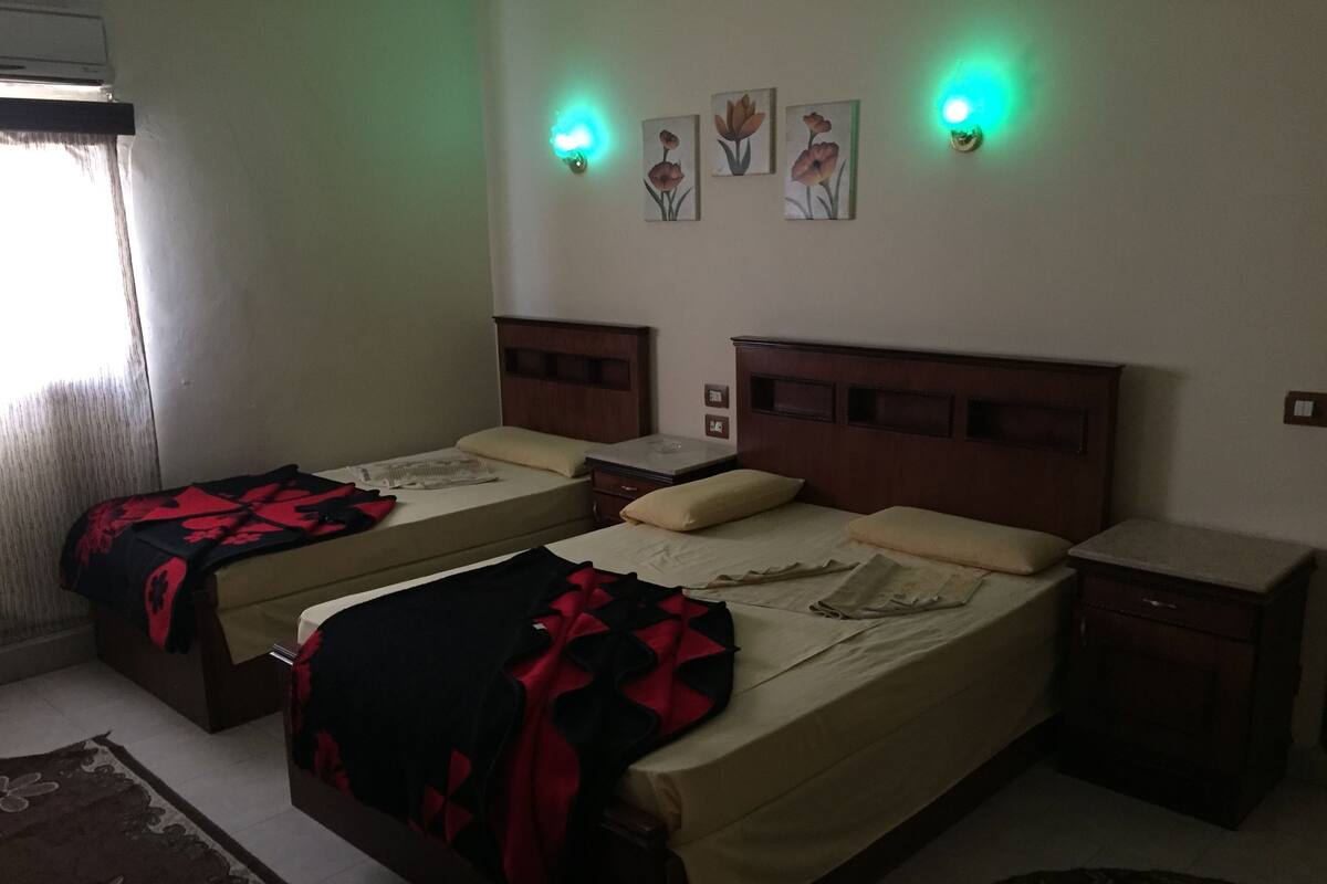 Habitación triple estándar, para fumadores | Wifi gratis