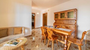 Interior - RODARI HOUSE: spacious apartment in a strategic position  (SS)
