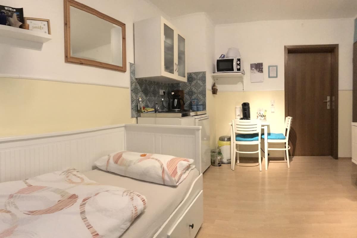 Leilighet (Nr. 4) | 1 soverom, strykejern/-brett og wi-fi (inkludert)