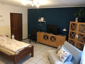 Appartement, rez-de-chaussée (Nr. 11)