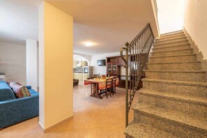 Interior - VILLINO PANNA: delightful cottage (Cala Gonone)