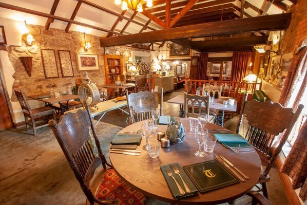 Restaurant - The Tankerville Arms (Alnwick)