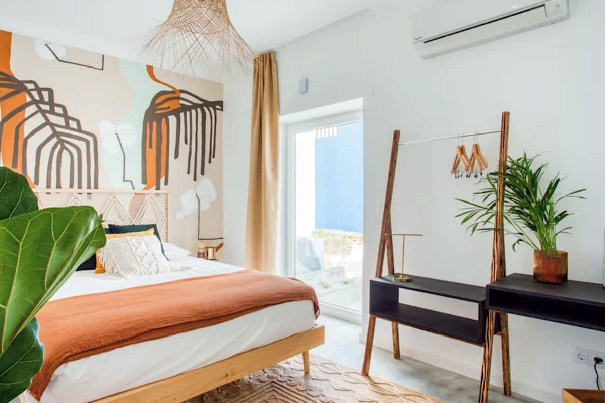Deluxe Room, Garden View | 1 bilik tidur, Wi-fi percuma, cadar katil