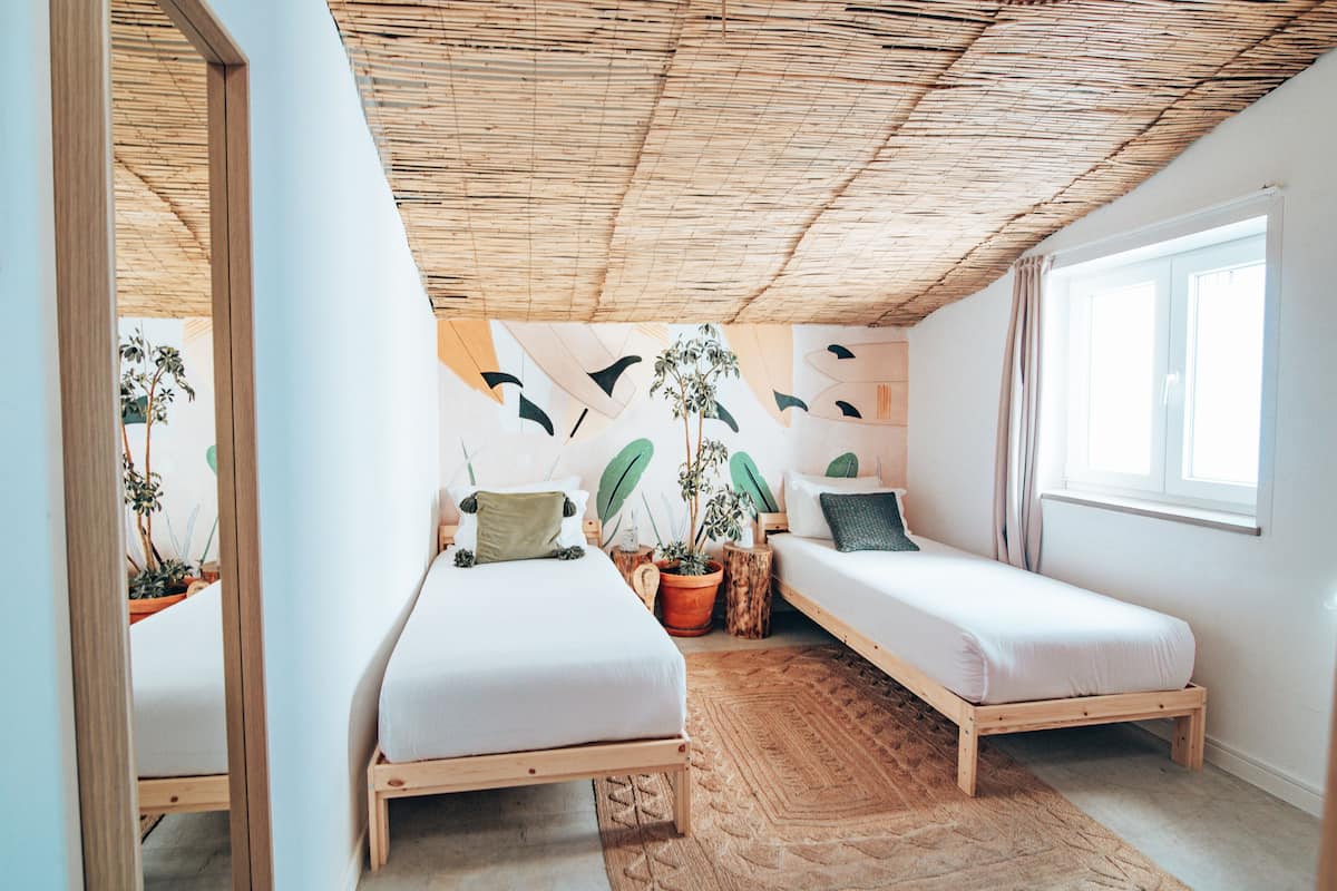 Family Quadruple Room, Shared Bathroom | 1 bedroom, free WiFi, bed sheets