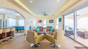 Chi tiết nội thất