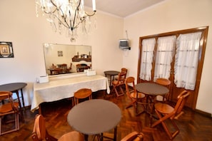 Dining - El Cerrito Hostal (Salta)