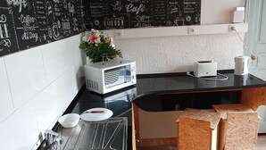 Unclassified image, 3 of 61, button - Aykibom Hostel (Lisbon)