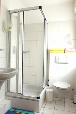 Towels - Hotel Gasthaus Schubert (Garbsen)