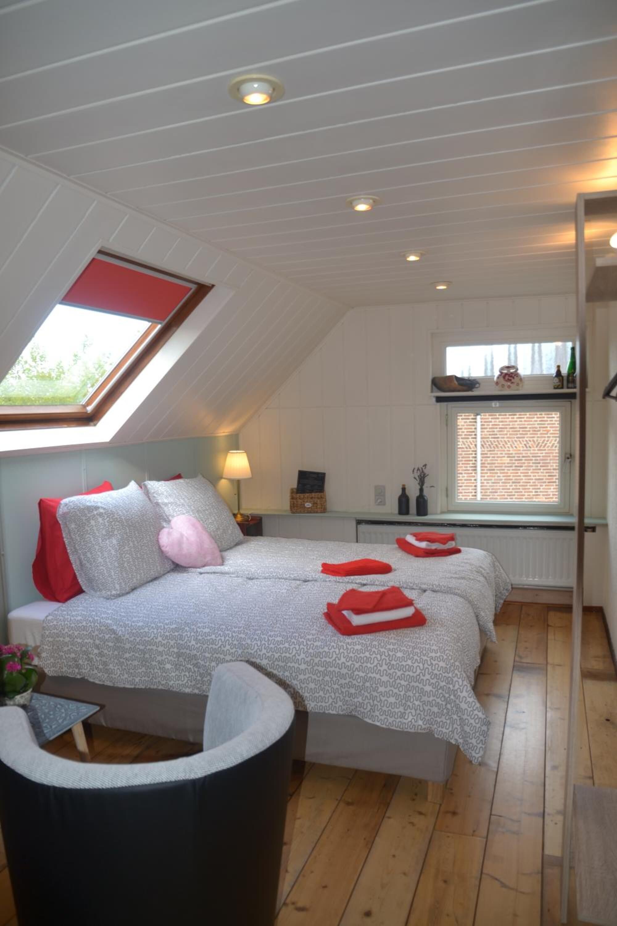 獨特裝潢、布置獨特、遮光布/窗簾、免費無線上網